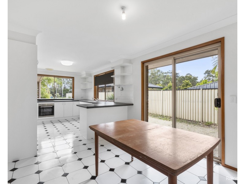 2/9 Caroline Street, Pottsville NSW 2489