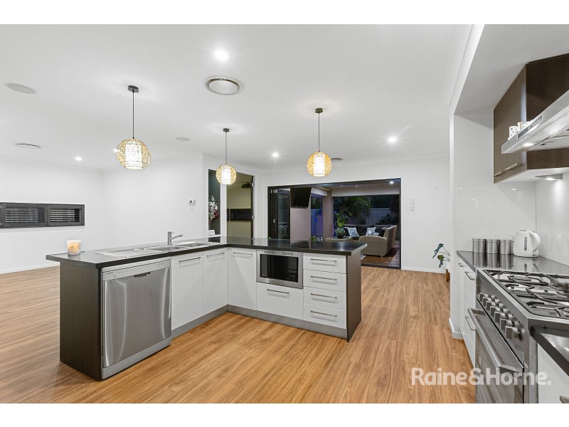 160 Overall Drive, Pottsville NSW 2489