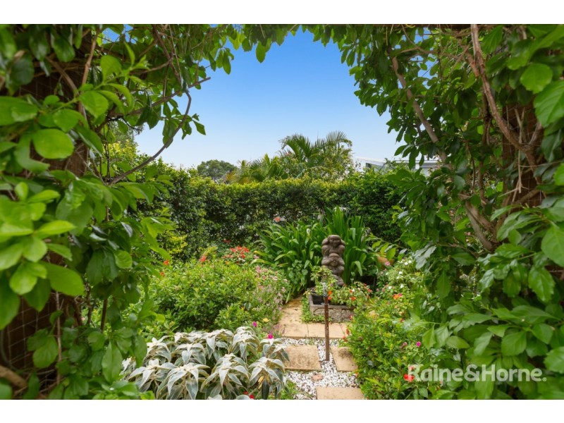 2/12 Lennox Circuit, Pottsville NSW 2489