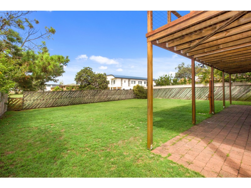 5 Surfside Crescent, Pottsville NSW 2489