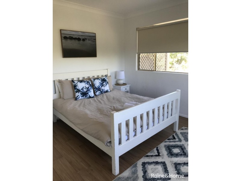 9 Surfside Crescent, Pottsville NSW 2489