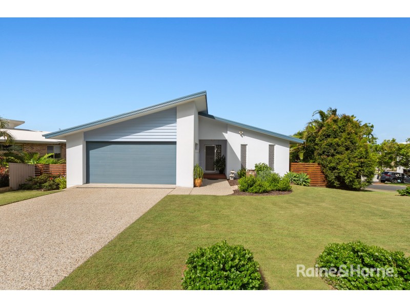 32 Lennox Circuit, Pottsville NSW 2489