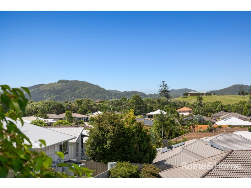 32 Lennox Circuit, Pottsville NSW 2489