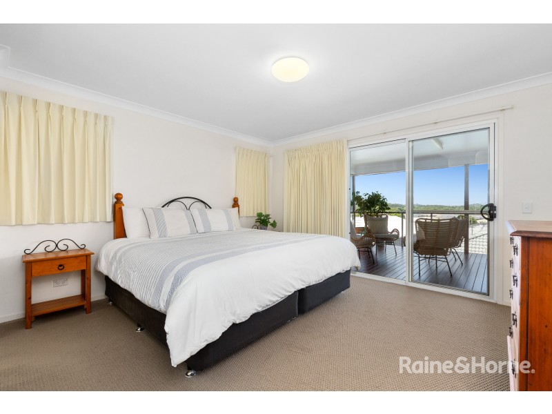 32 Lennox Circuit, Pottsville NSW 2489