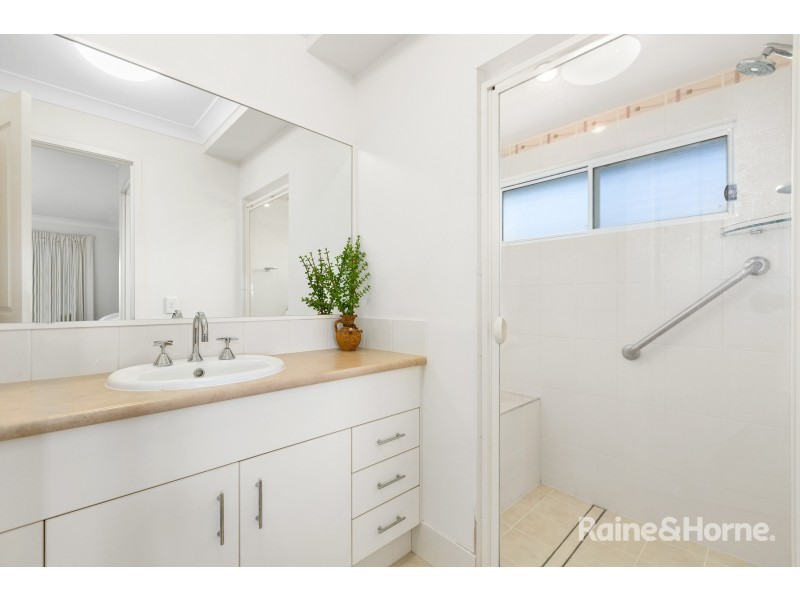 32 Lennox Circuit, Pottsville NSW 2489