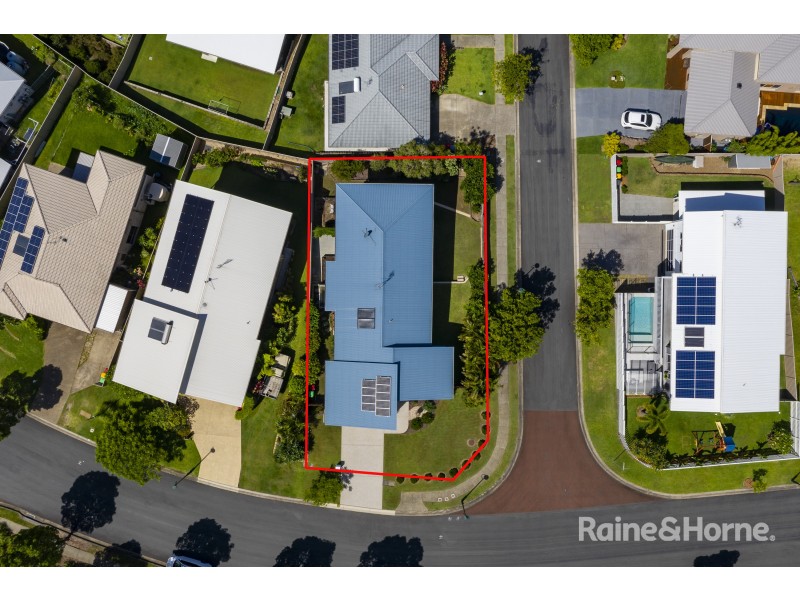 32 Lennox Circuit, Pottsville NSW 2489