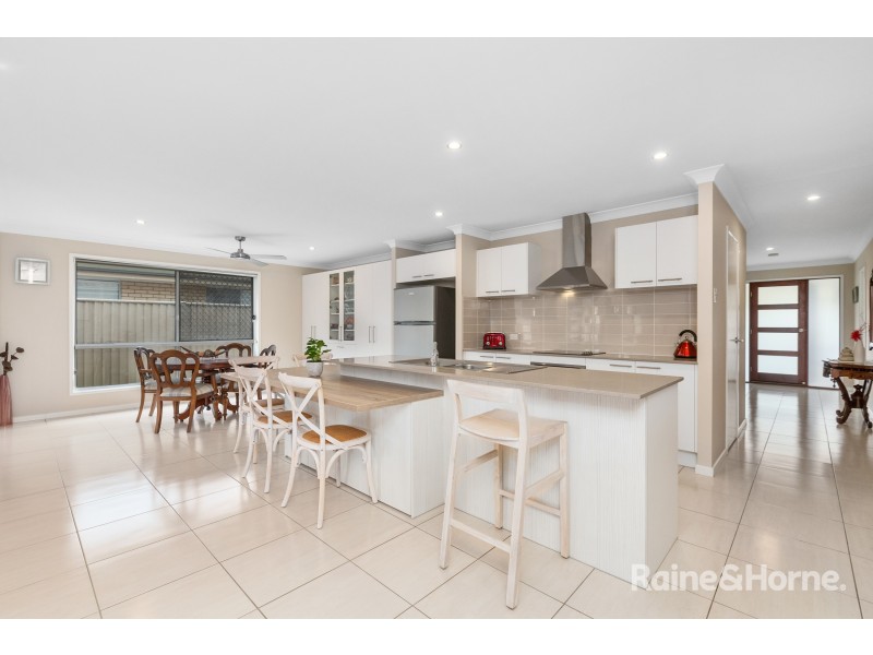 113 Lennox Circuit, Pottsville NSW 2489