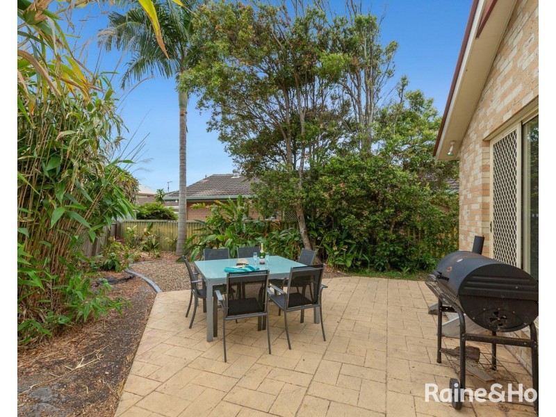1/17 Seabrae Court, Pottsville NSW 2489