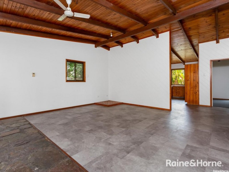 25 Tweed Coast Road, Pottsville NSW 2489