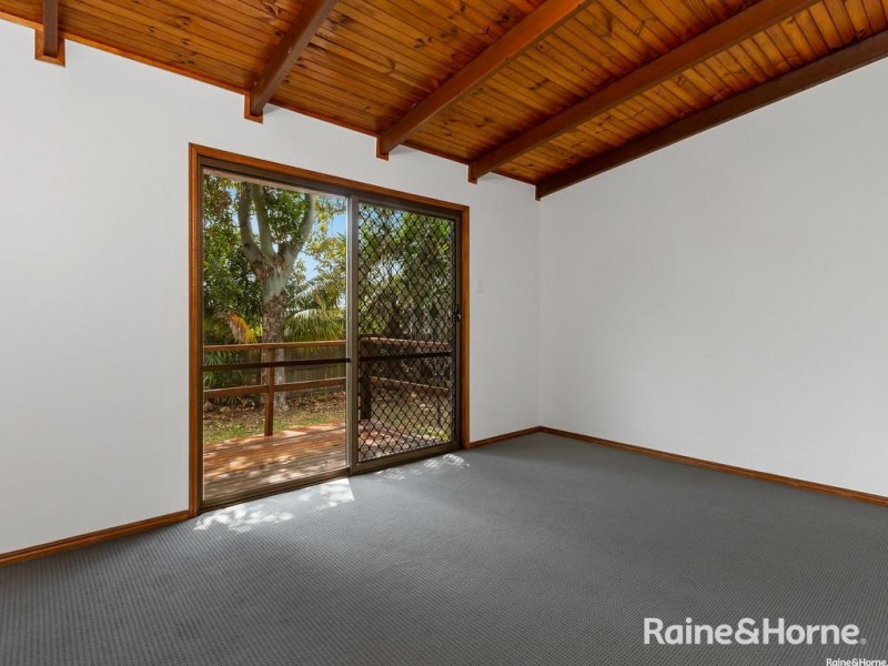 25 Tweed Coast Road, Pottsville NSW 2489