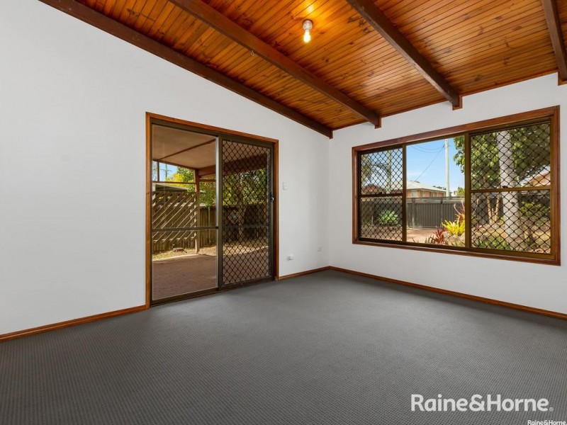 25 Tweed Coast Road, Pottsville NSW 2489