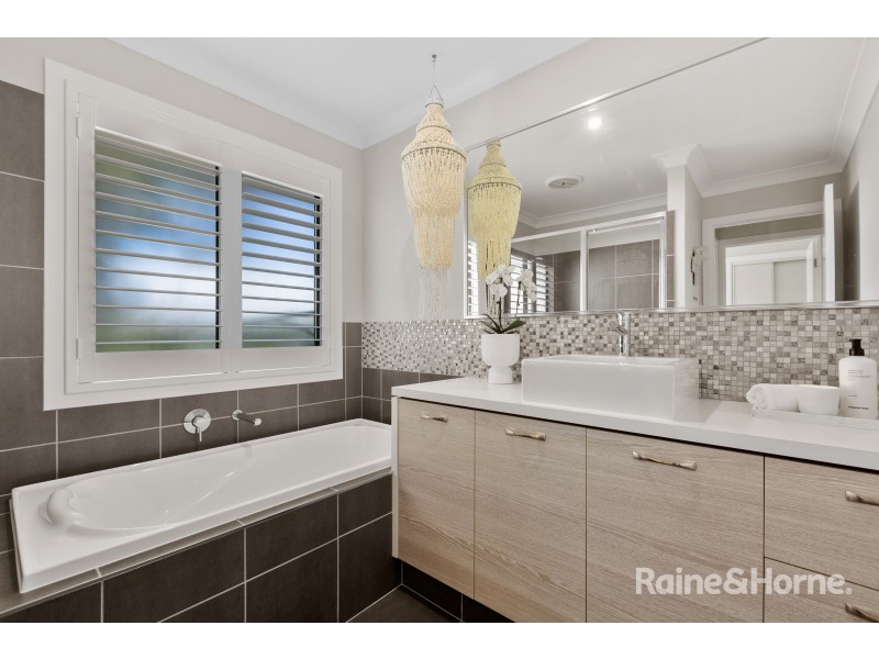27 Muskheart Circuit, Pottsville NSW 2489