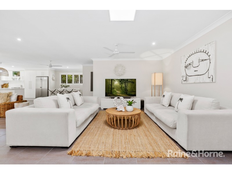 27 Muskheart Circuit, Pottsville NSW 2489