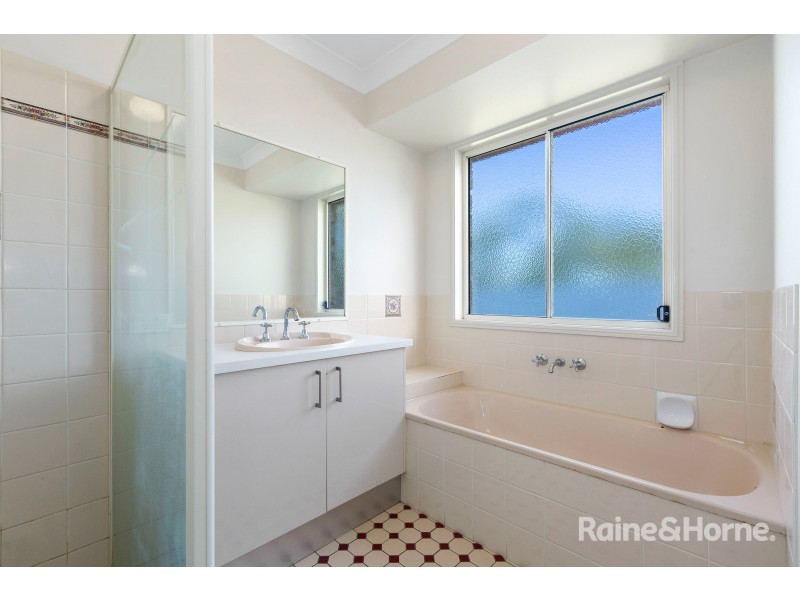 7 McKenzie Avenue, Pottsville NSW 2489