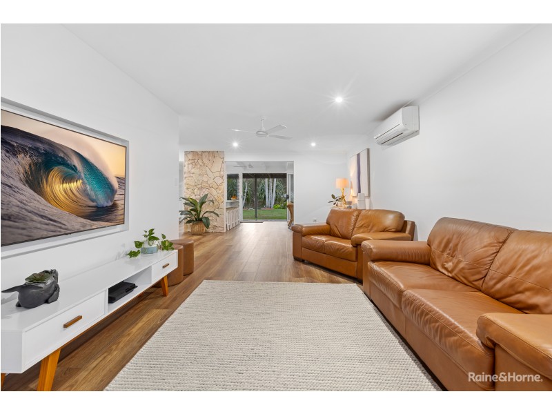 6 Caroline Street, Pottsville NSW 2489