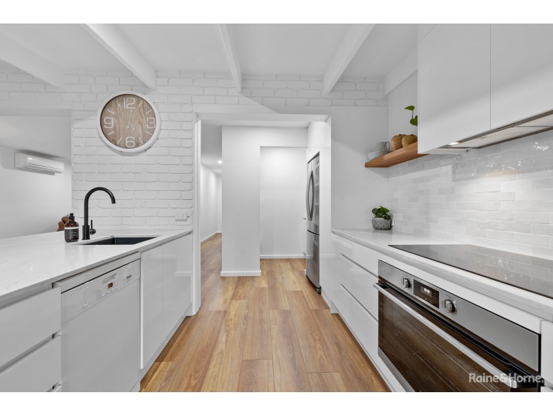 6 Caroline Street, Pottsville NSW 2489