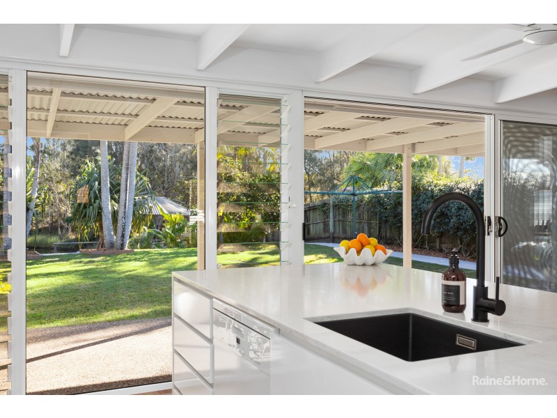 6 Caroline Street, Pottsville NSW 2489