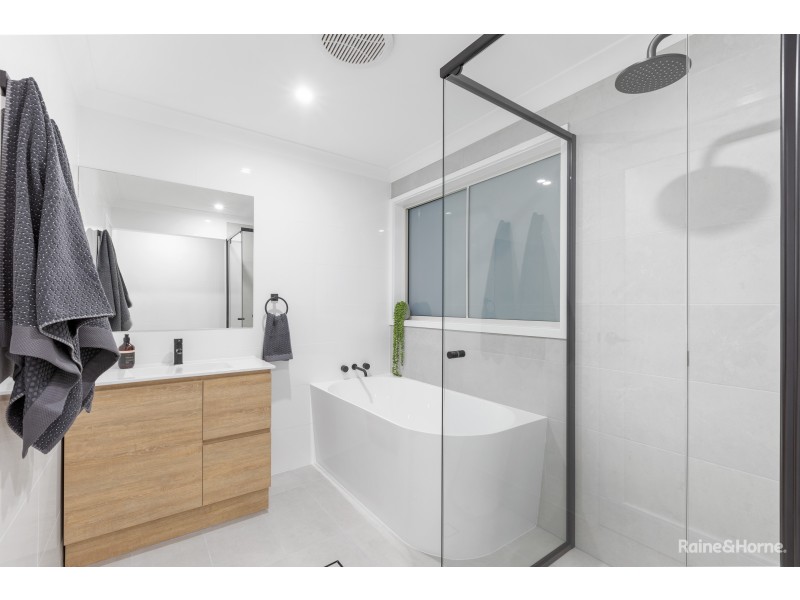 6 Caroline Street, Pottsville NSW 2489