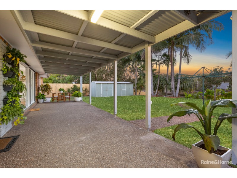 6 Caroline Street, Pottsville NSW 2489