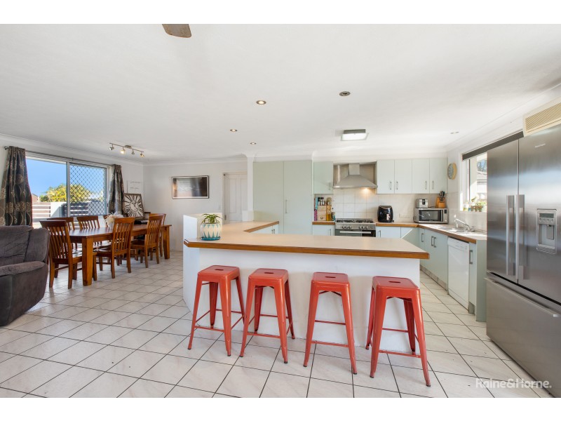 54 Royal Drive, Pottsville NSW 2489