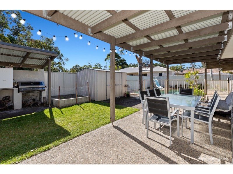 54 Royal Drive, Pottsville NSW 2489