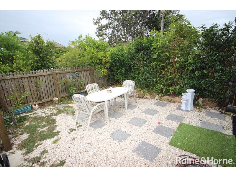 2/34 Royal Drive, Pottsville NSW 2489