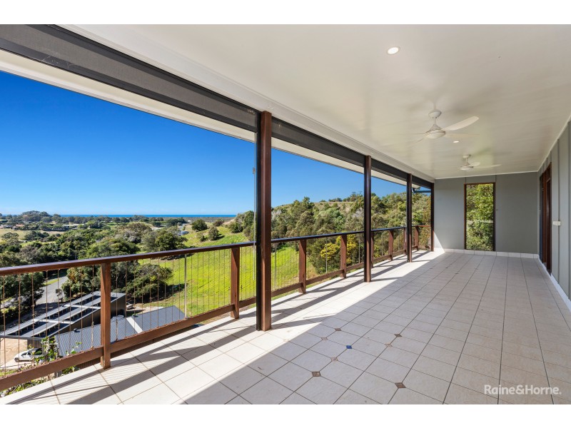 73 Kudgeree Avenue, Pottsville NSW 2489