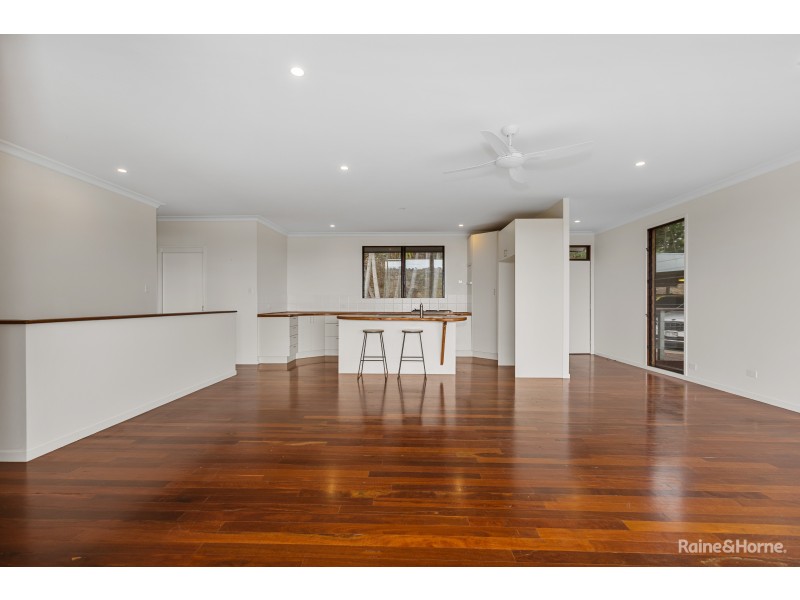 73 Kudgeree Avenue, Pottsville NSW 2489