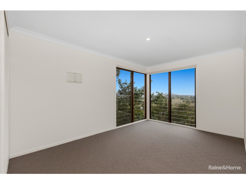 73 Kudgeree Avenue, Pottsville NSW 2489
