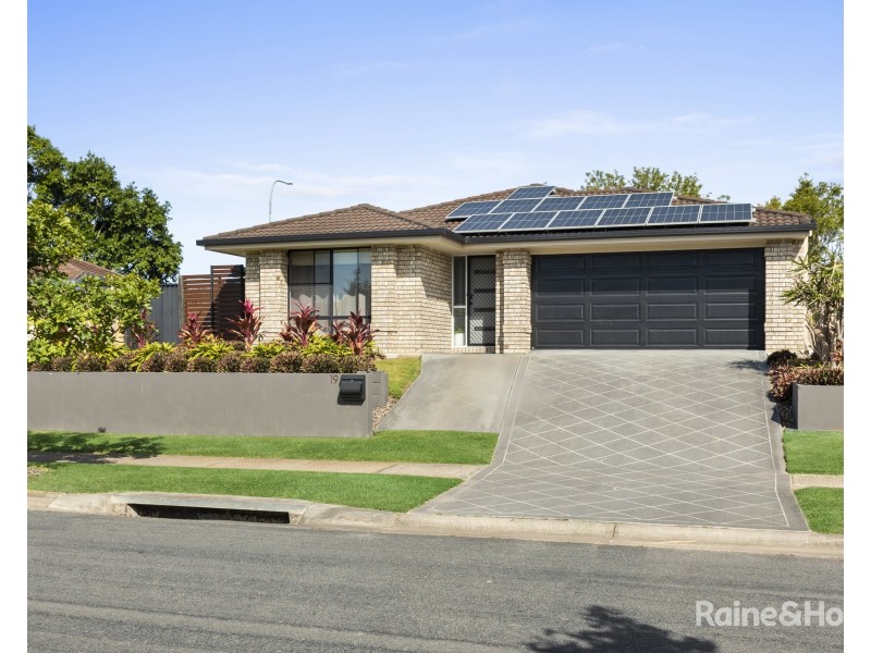 19 Newcastle Drive, Pottsville NSW 2489