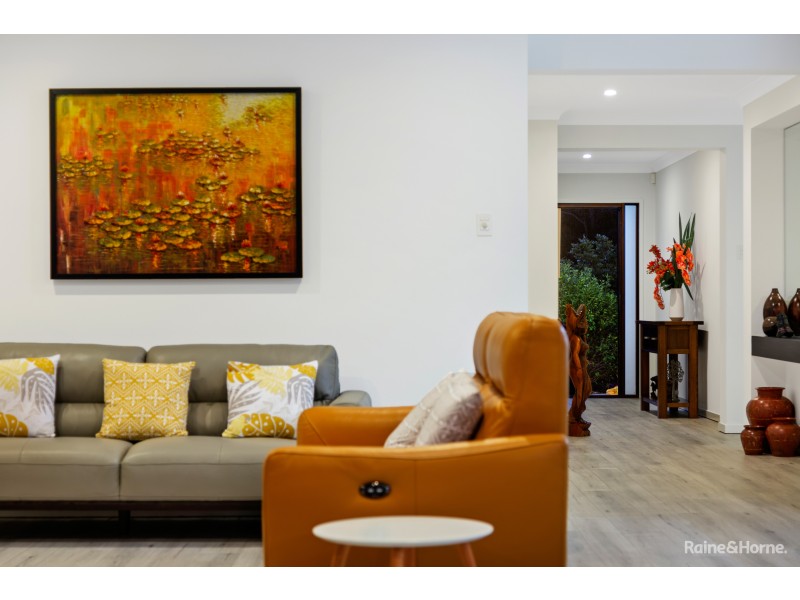 16 Toshack Place, Pottsville NSW 2489