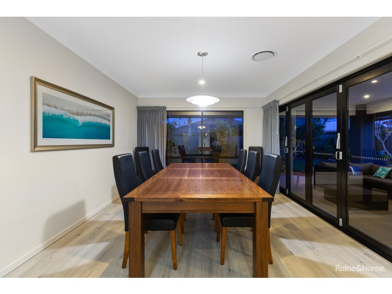 16 Toshack Place, Pottsville NSW 2489