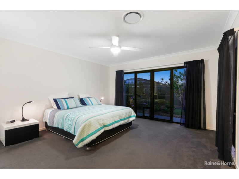 16 Toshack Place, Pottsville NSW 2489