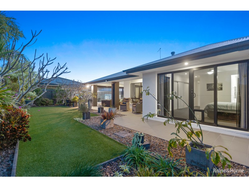 16 Toshack Place, Pottsville NSW 2489