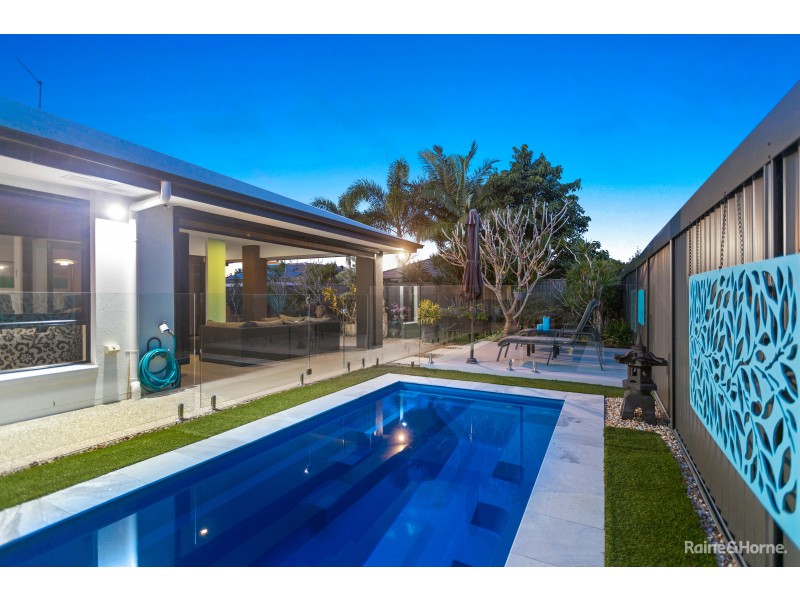 16 Toshack Place, Pottsville NSW 2489