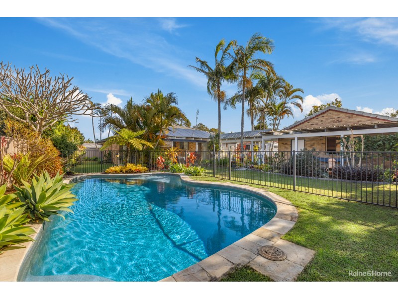 6 Windsor Court, Pottsville NSW 2489