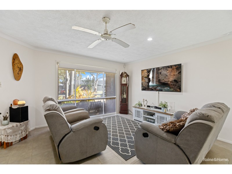 6 Windsor Court, Pottsville NSW 2489