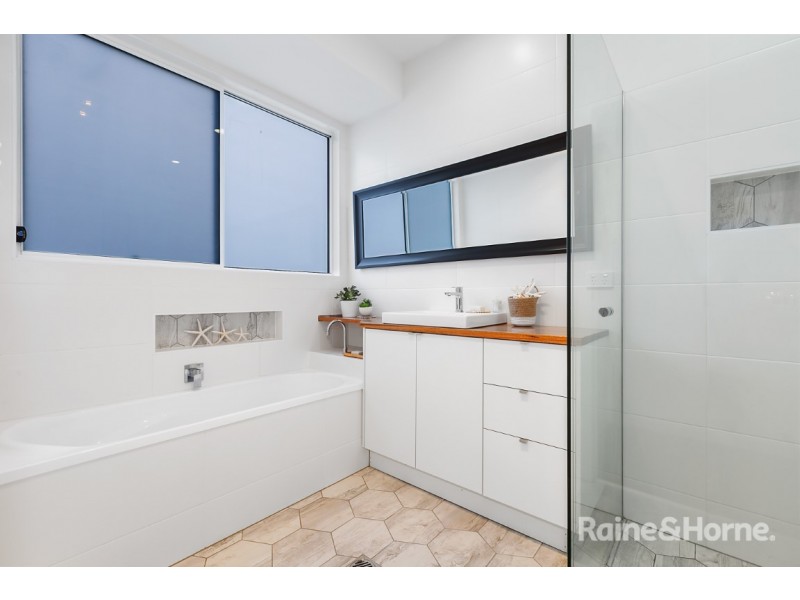 207 Overall Drive, Pottsville NSW 2489