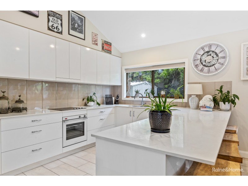 84 Tweed Coast Road, Pottsville NSW 2489