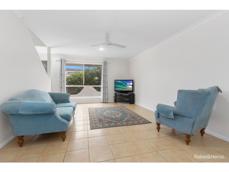 2/2 Seabrae Court, Pottsville NSW 2489