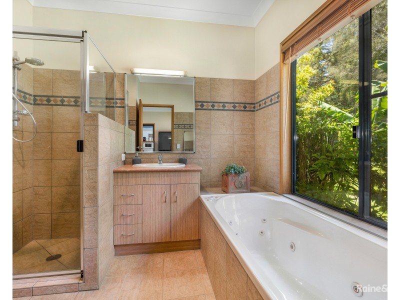 2 Butternut Place, Pottsville NSW 2489