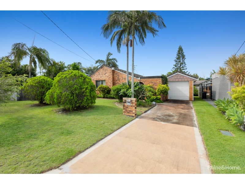 37 Surfside Crescent, Pottsville NSW 2489