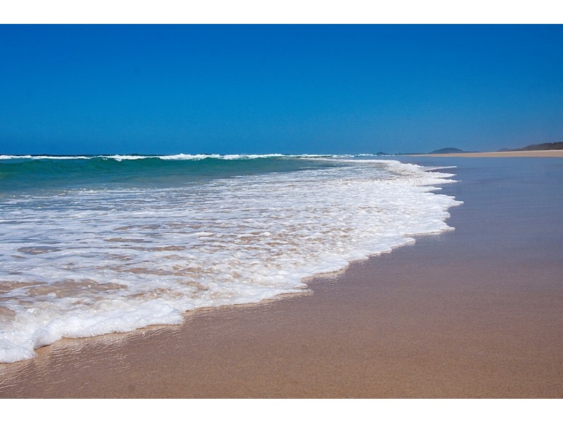 37 Surfside Crescent, Pottsville NSW 2489