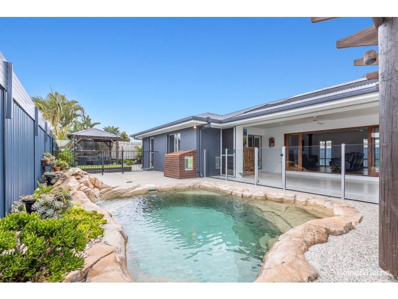 22 Toshack Place, Pottsville NSW 2489