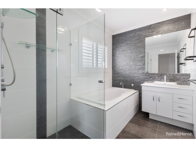 22 Toshack Place, Pottsville NSW 2489