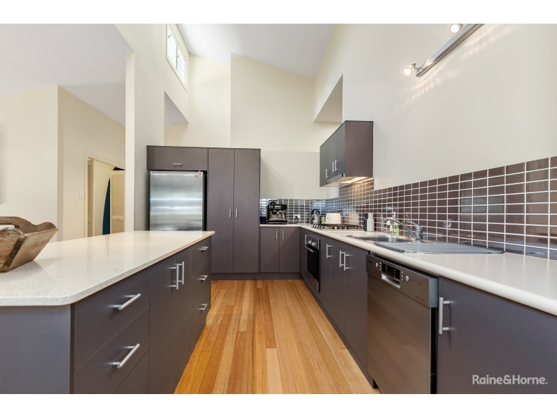 18 Macadamia Drive, Pottsville NSW 2489