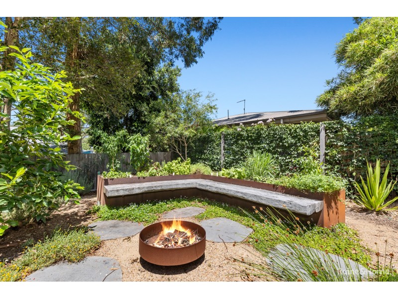 18 Macadamia Drive, Pottsville NSW 2489