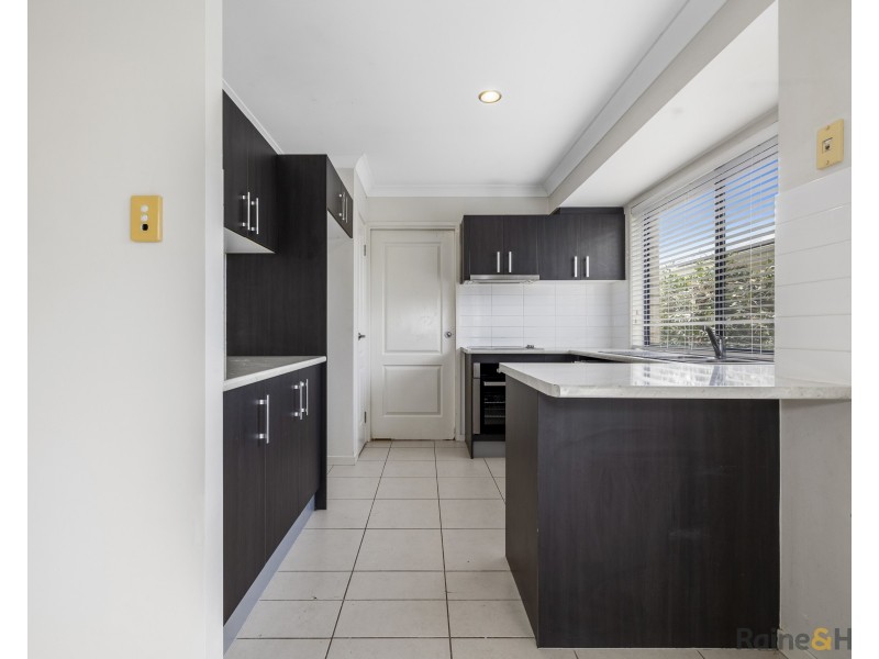 2/33 Newcastle Drive, Pottsville NSW 2489