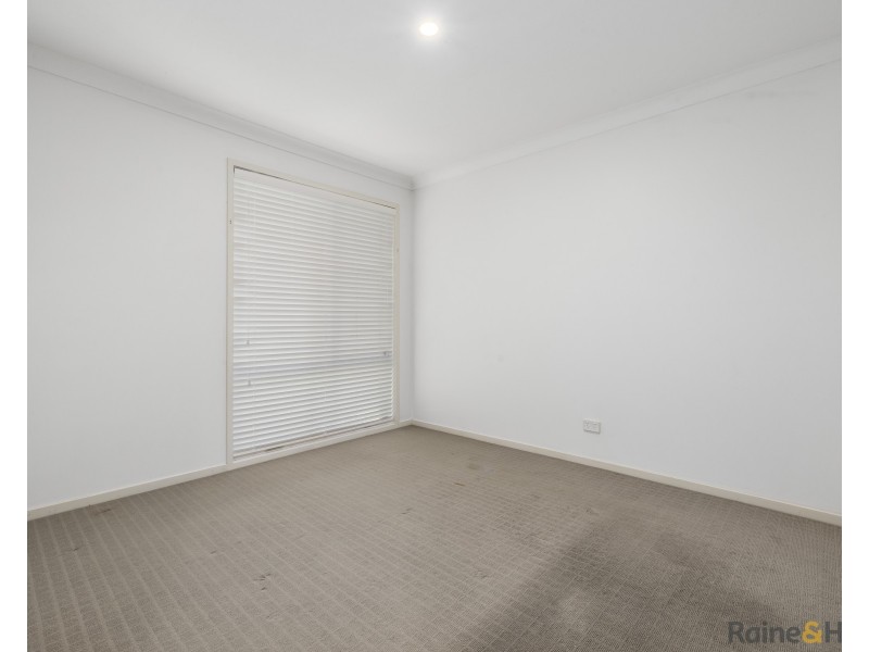 2/33 Newcastle Drive, Pottsville NSW 2489
