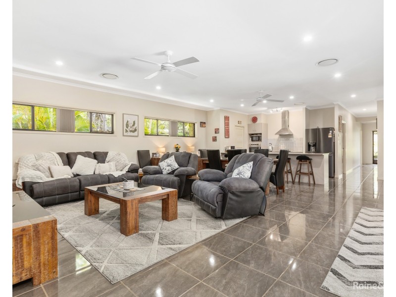 12 Woodfull Crescent, Pottsville NSW 2489